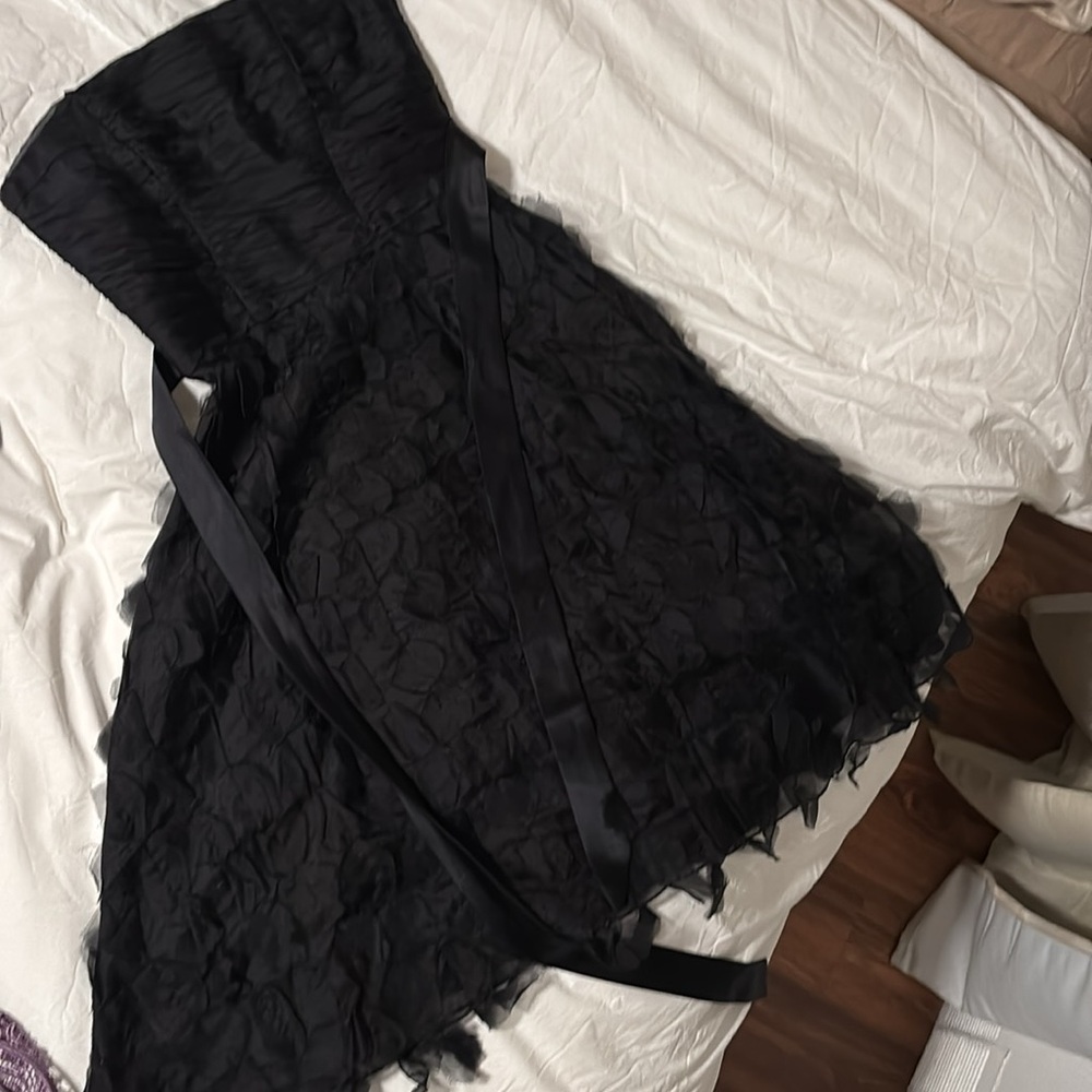 Veronique Young Strapless Ruched and Lace Fit & Flare Dress - Size 2